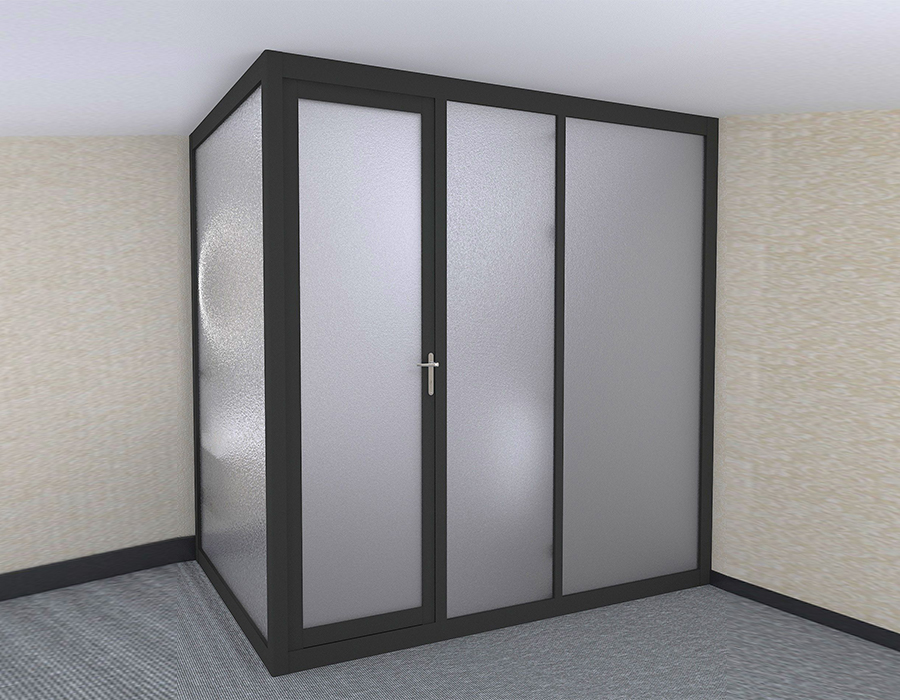 Banheiro com conjunto de vidro para parede externa